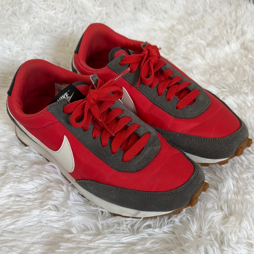 Nike Classic Red and Gray Trainers